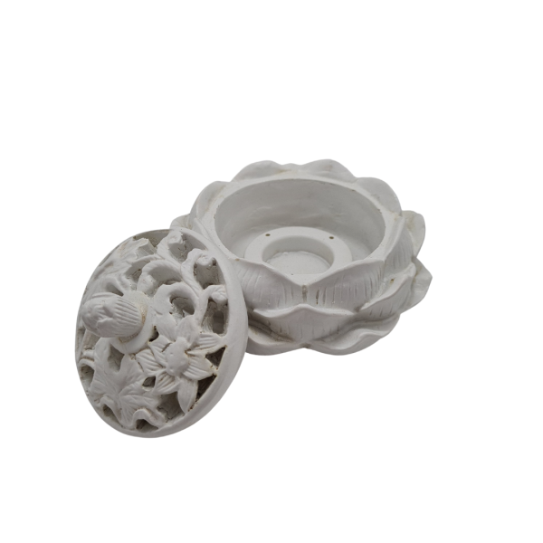 Alternative view of Tamjanica  "Lotus" - bijela