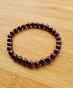 Granat – narukvica kuglice 6 mm