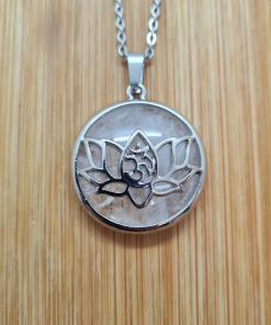 Alternative view of Gorski kristal - privjesak Lotus