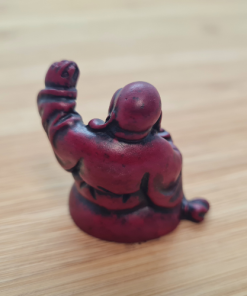 Alternative view of Figura Buddha sjedeći s podignutom rukom i zlatom