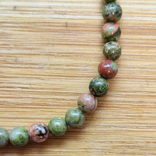 Epidot/Unakit - narukvica kuglice 4 mm