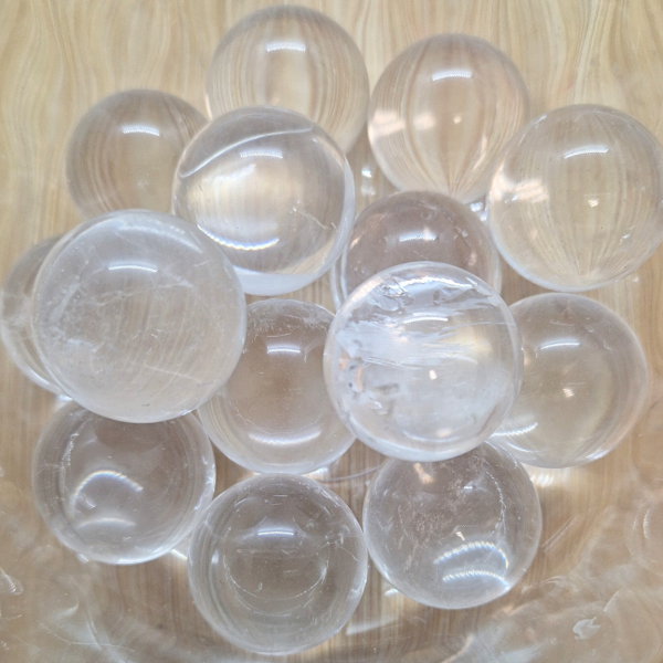 Gorski kristal - kugla 2,4 cm
