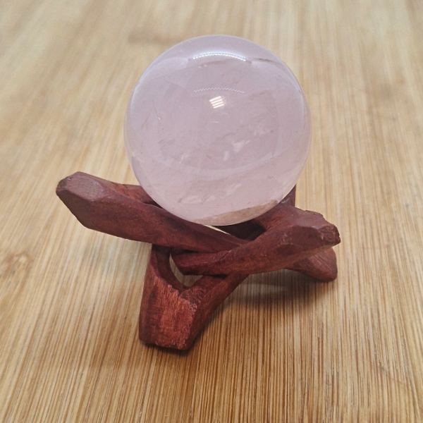 Ružičasti kvarc - kugla 3,7 cm