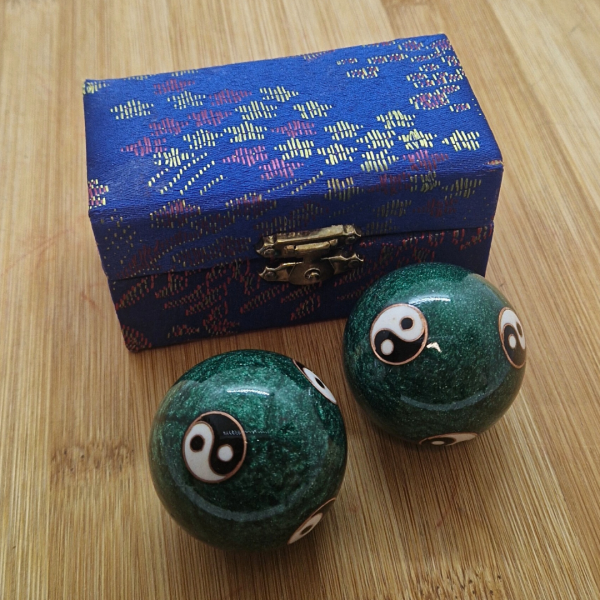 Kuglice za ruku – Yin Yang zelene 