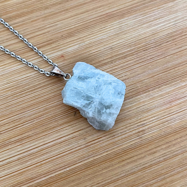 Akvamarin – privjesak roh