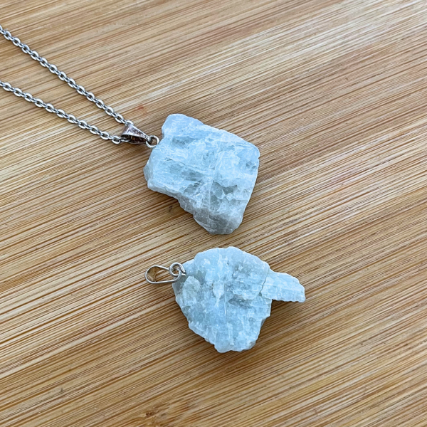 Akvamarin – privjesak roh