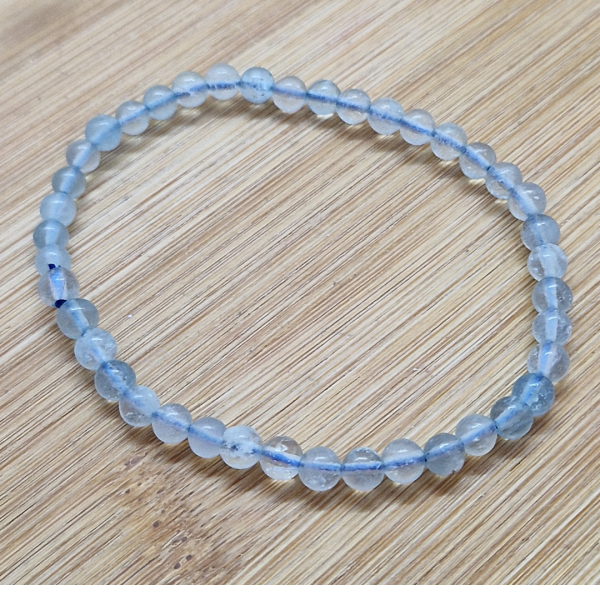 Akvamarin – narukvica kuglice 4 mm