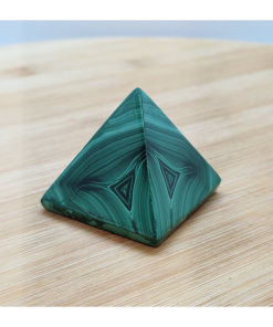 Malahit – piramida 4 x 4 cm
