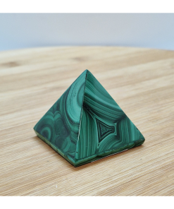 Malahit – piramida 4 x 4 cm