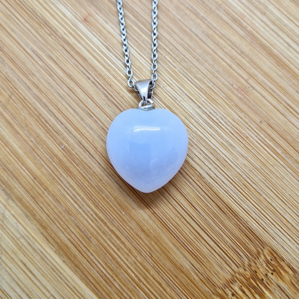 Kalcedon privjesak srce