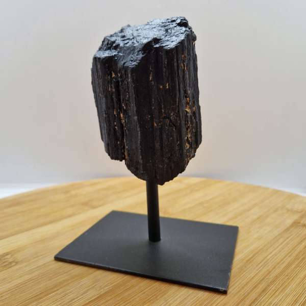 Crni turmalin na stalku XXL