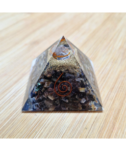 Orgonit piramida – Mix 5,5 cm