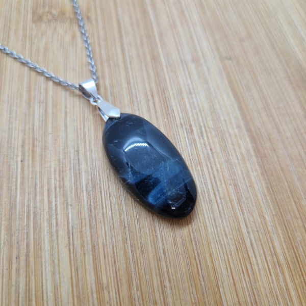 Sokolovo Oko – privjesak kabušon