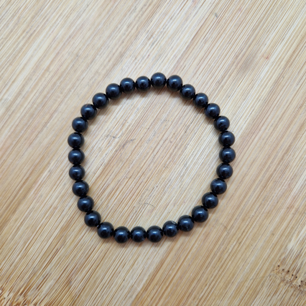Crni turmalin – narukvica kuglice 6 mm