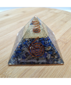 Orgonit piramida – Lapis lazuli 7 x 7 cm
